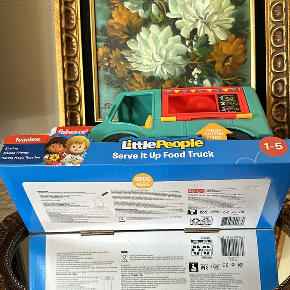 Little People Serve it up Talking Taco Food Truck New Fisheries-Price Great Gift - Picture 11 of 11